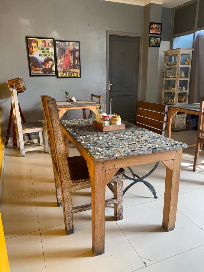 Bed And Chai - Boutique Stay & Tours New Delhi Buitenkant foto