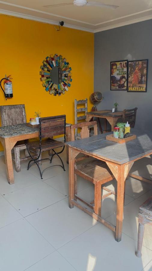 Bed And Chai - Boutique Stay & Tours New Delhi Buitenkant foto